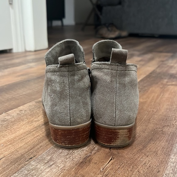 Diba | Layla Suede Bootie in Taupe Size 7.5 - Picture 7 of 8